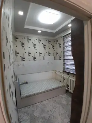 2-комнатная квартира − 35 м², 4/4 этаж