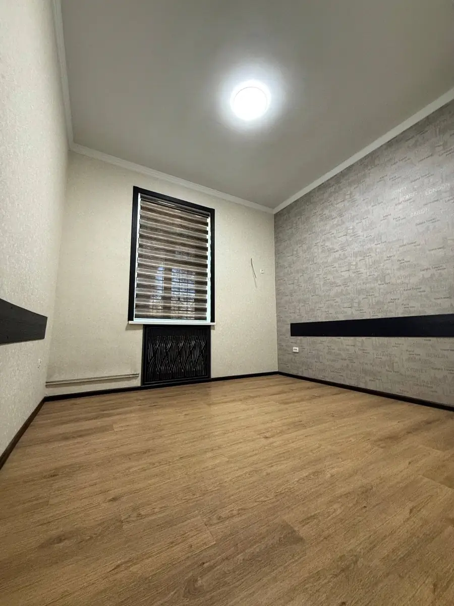 Ofis sotiladi − 82 m²