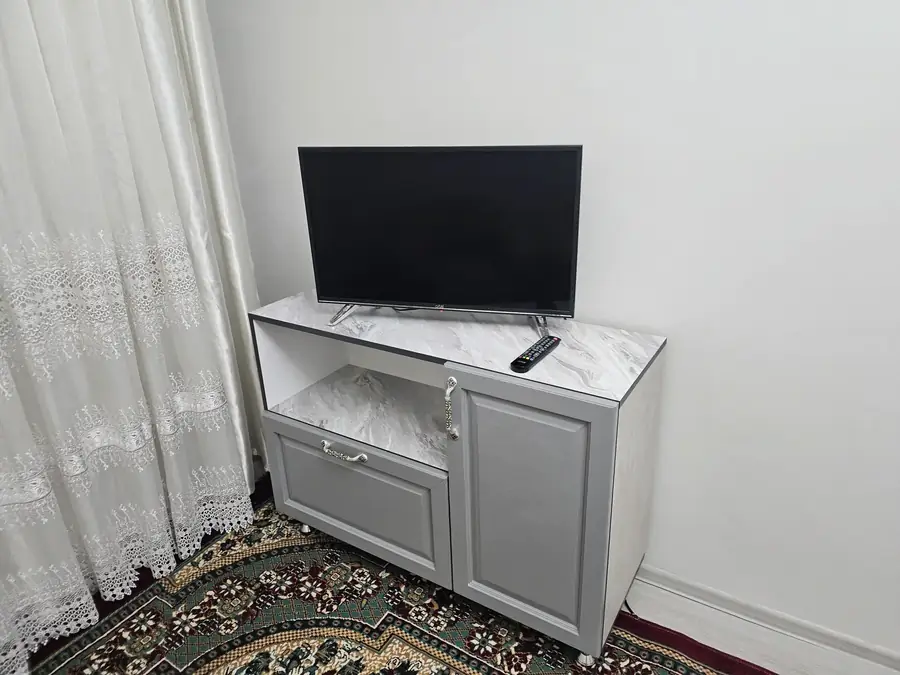 Сдается 3-комнатная квартира − 90 м²