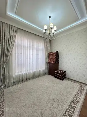 2 qavatli uy sotiladi − 210 m²