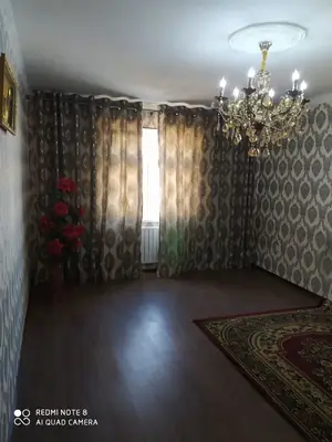 3 xonali kvartira sotiladi − 66 m²