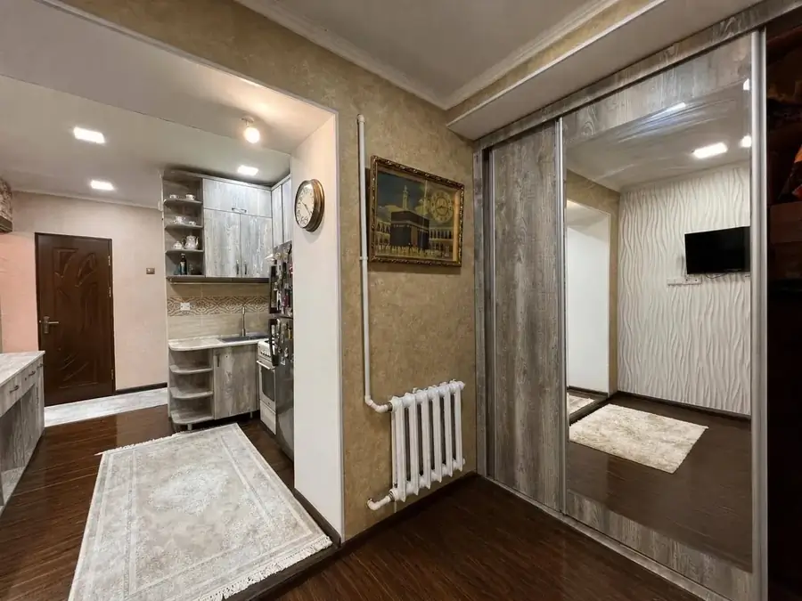 1 xonali kvartira sotiladi − 45 m²