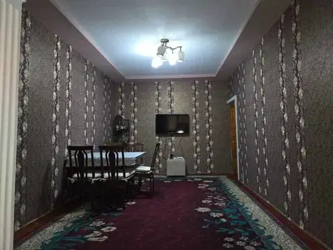 4 xonali kvartira − 80 m², 3/4 qavat