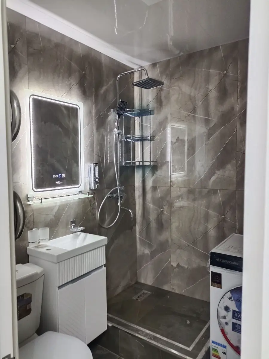 1 xonali kvartira sotiladi − 46 m²