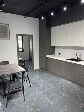 Сдается 2-комнатная квартира − 50 м²