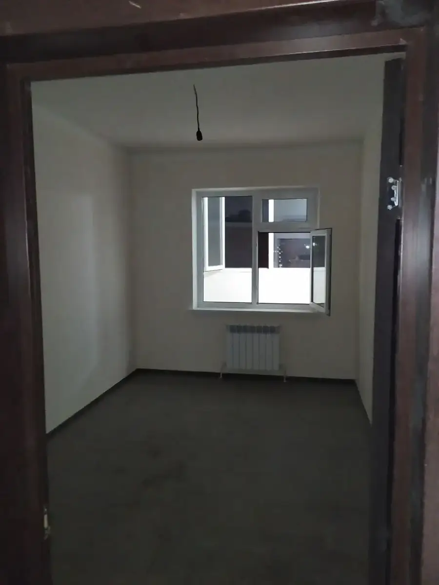 Продается 2-комнатная квартира − 55.9 м²