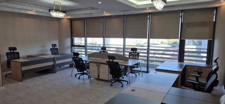 Ijaraga ofis − 77 m²