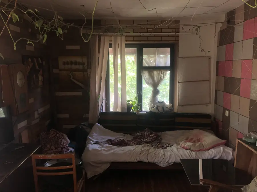 2 xonali kvartira sotiladi − 37 m²