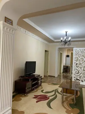 3 xonali kvartira − 80 m², 4/4 qavat