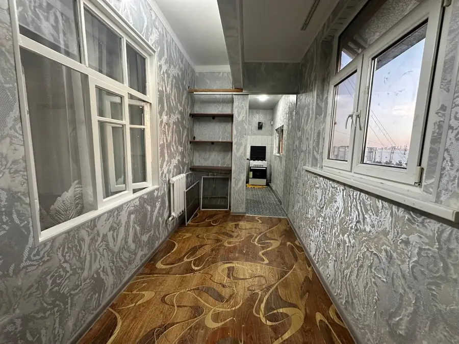 2 xonali kvartira sotiladi − 58 m²