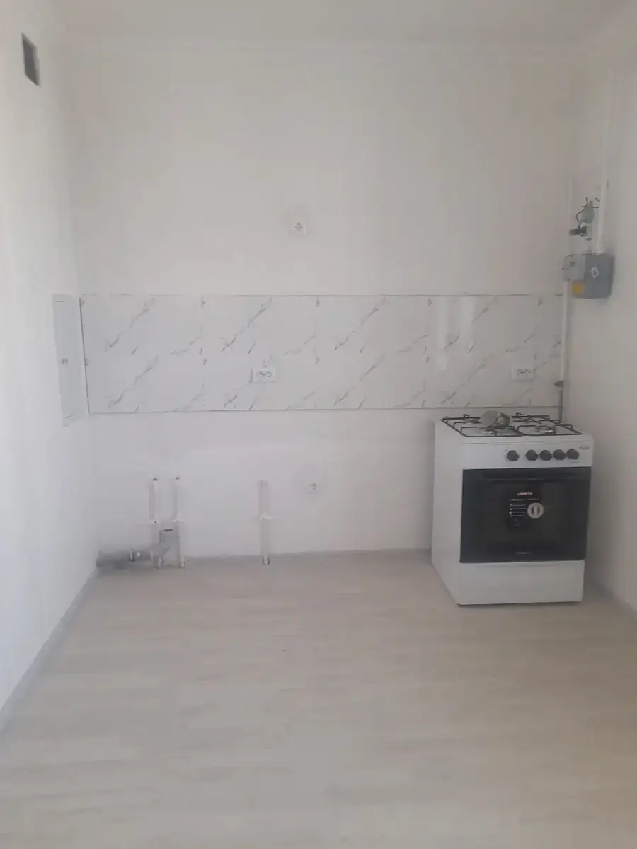 Продается 3-комнатная квартира − 68 м²