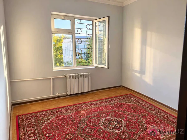 3 xonali kvartira − 91 m², 4/4 qavat