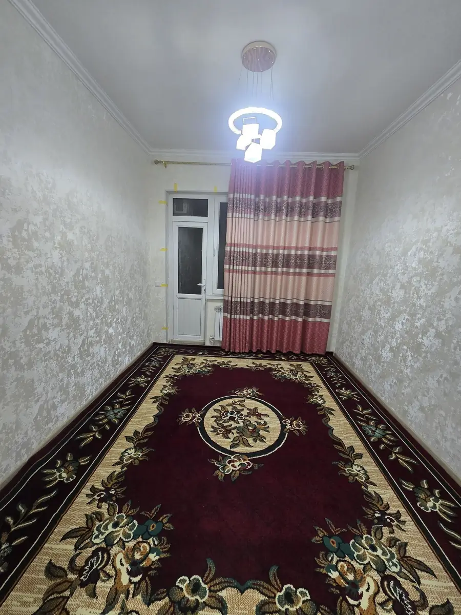 2 xonali kvartira sotiladi − 62 m²