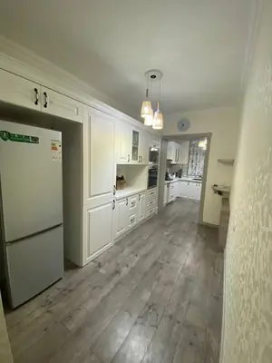 Ijaraga 3 xonali kvartira − 90 m²