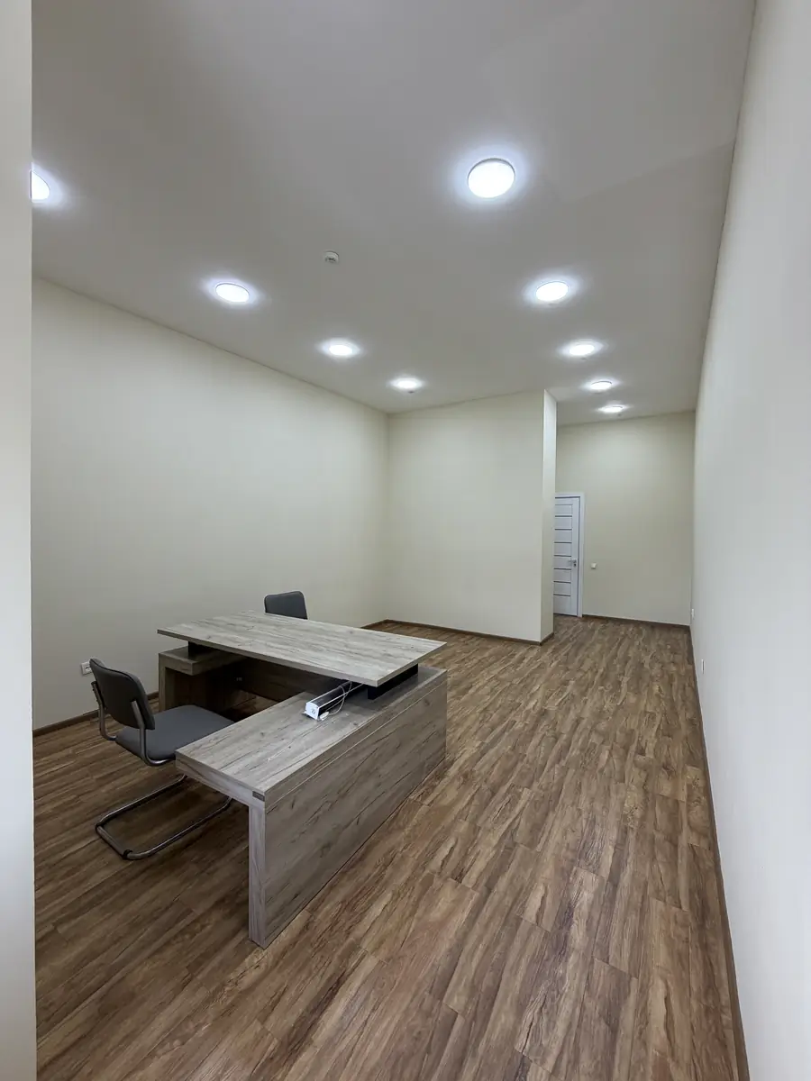 Ijaraga ofis − 30 m²
