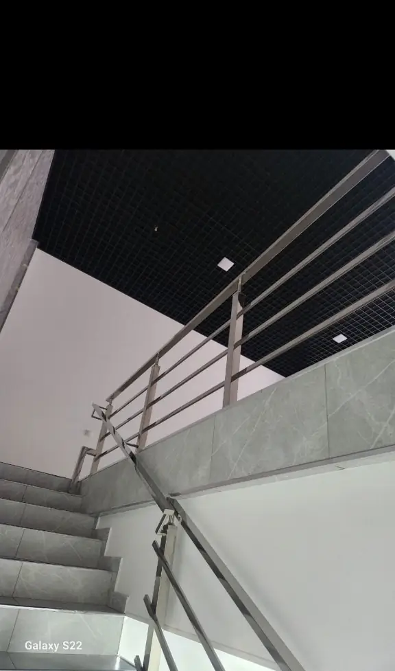 Ijaraga ofis − 166 m²
