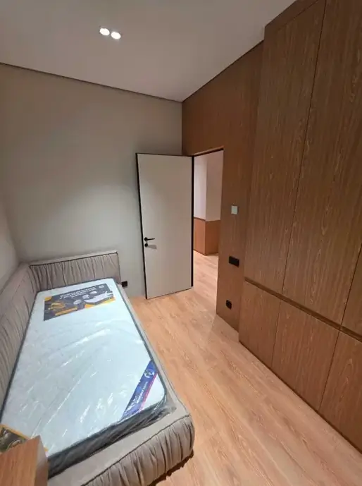 2 xonali kvartira sotiladi − 64 m²