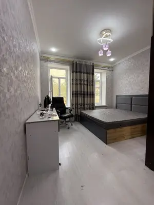 3 xonali kvartira sotiladi − 82 m²
