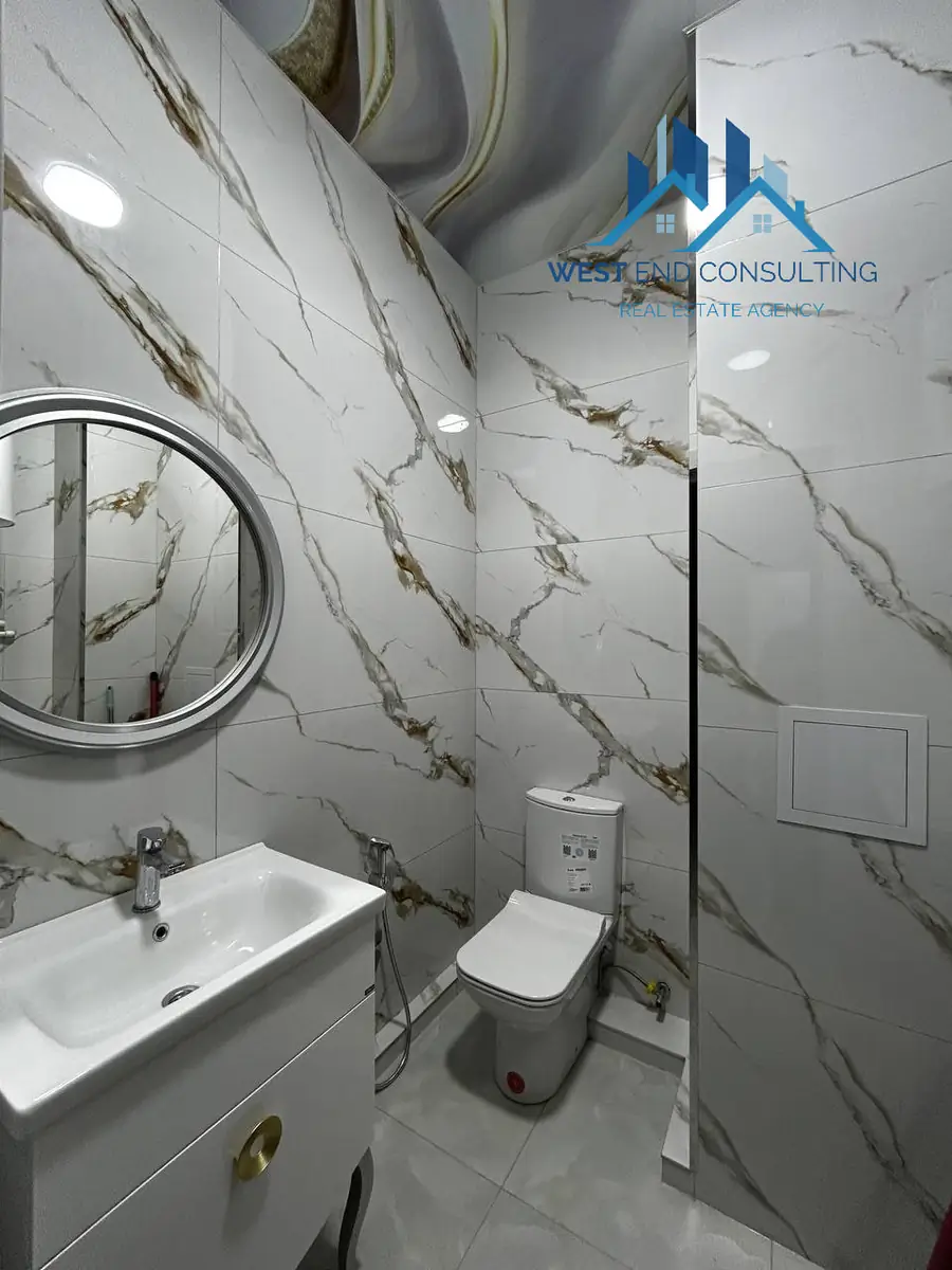 Продается 3-комнатная квартира − 110 м²
