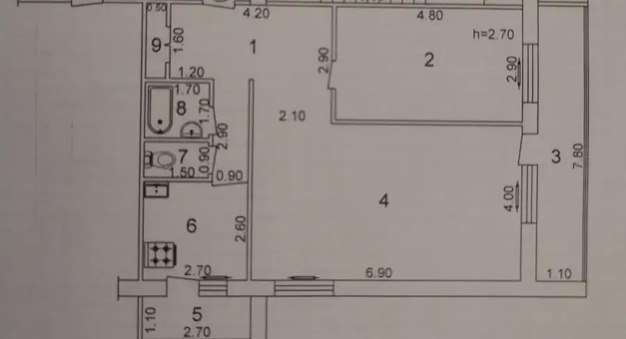 2 xonali kvartira sotiladi − 78 m²