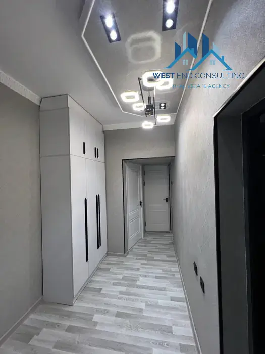 2 xonali kvartira sotiladi − 55 m²