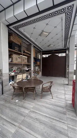 Участок − 5 сот.