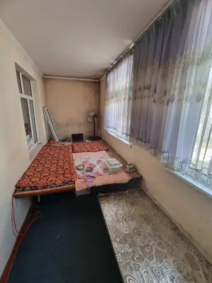 1 xonali kvartira − 37 m², 1/5 qavat