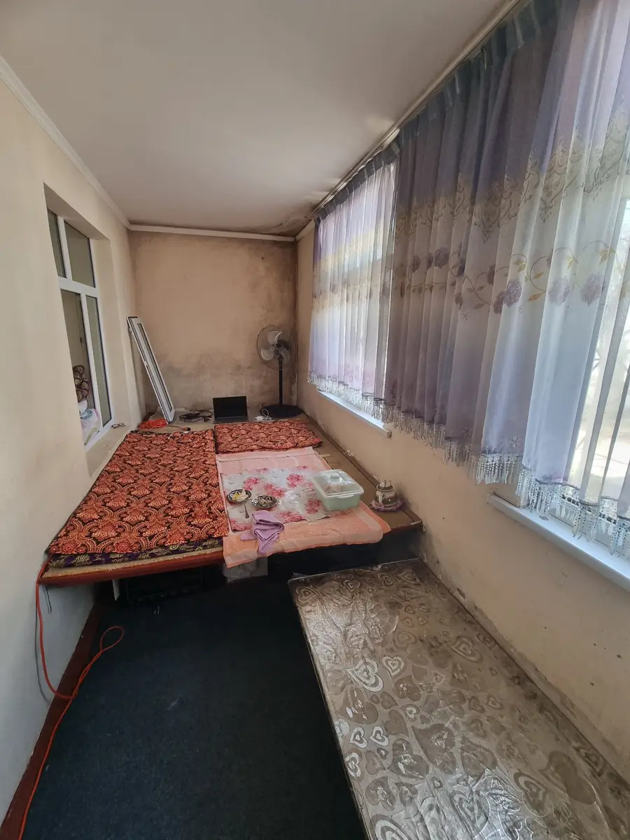 1 xonali kvartira sotiladi − 37 m²