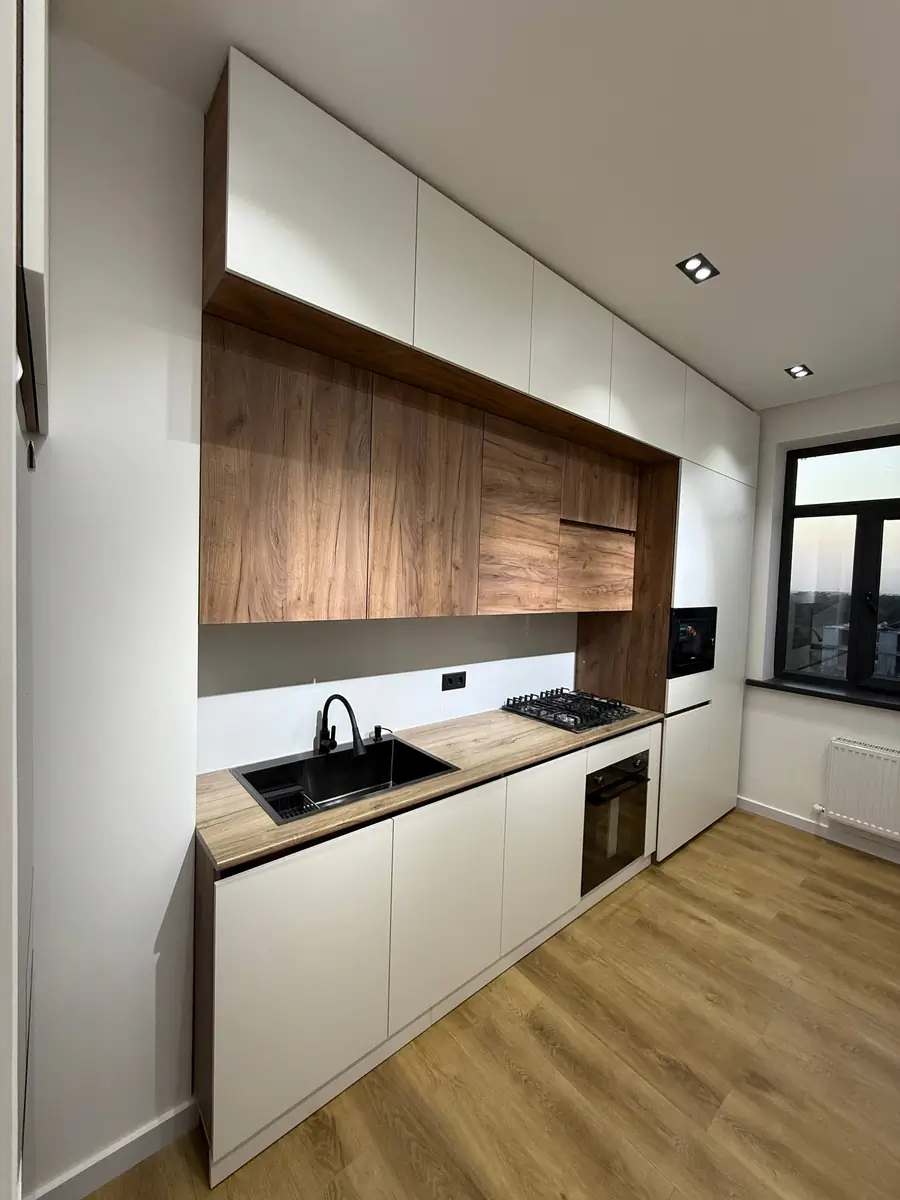 2 xonali kvartira sotiladi − 65 m²
