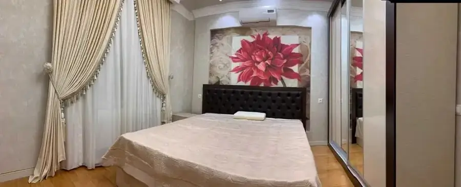 Ijaraga 3 xonali kvartira − 104 m²