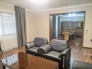 Ofis − 400 m², 1/2 qavat