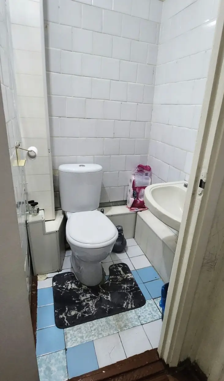 Продается 3-комнатная квартира − 69 м²