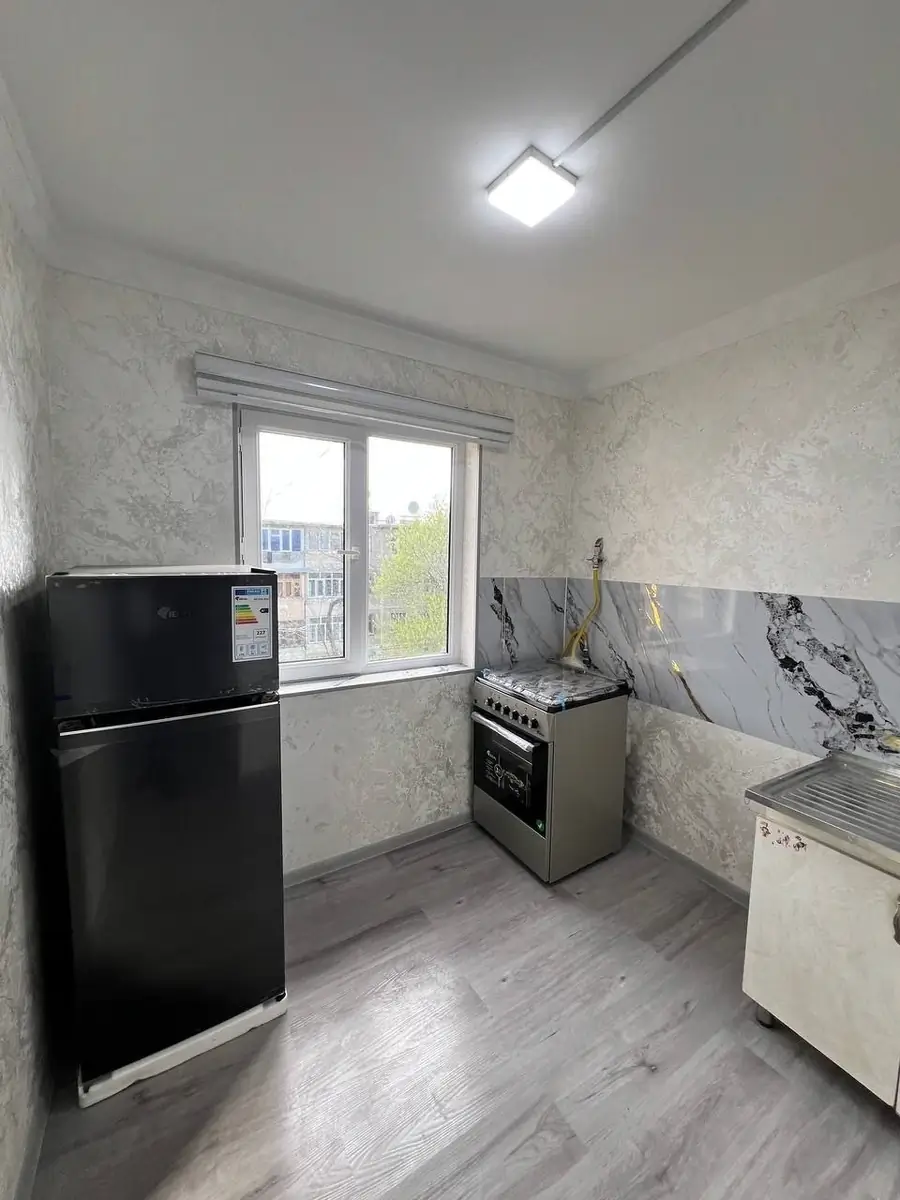 1 xonali kvartira sotiladi − 36 m²