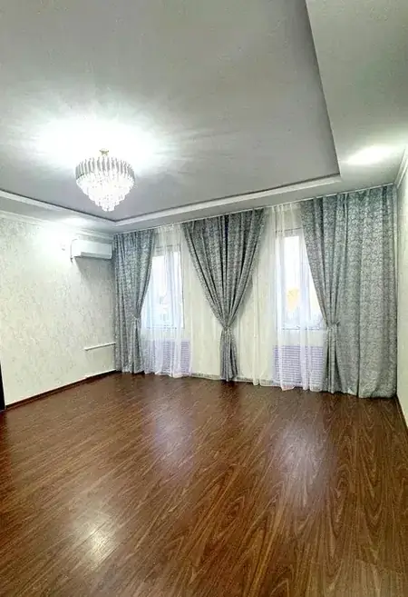 4-комнатная квартира − 90 м², 9/9 этаж