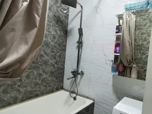 2 xonali kvartira sotiladi − 57 m²