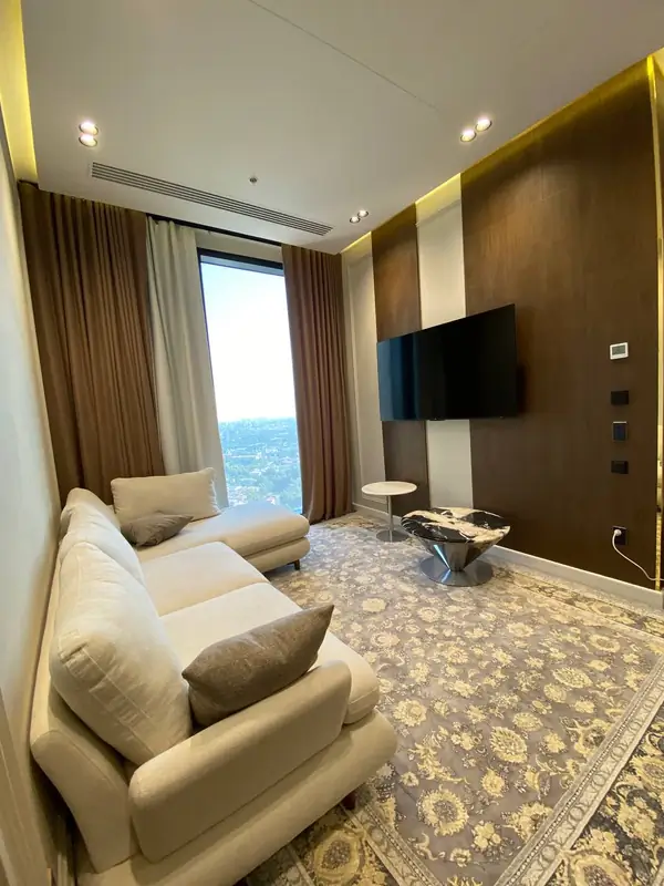 2 xonali kvartira − 57 m², 29/51 qavat
