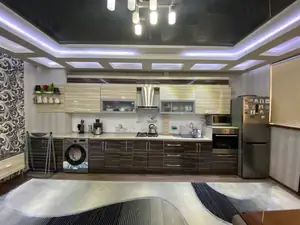 Продается 3-комнатная квартира − 111 м²