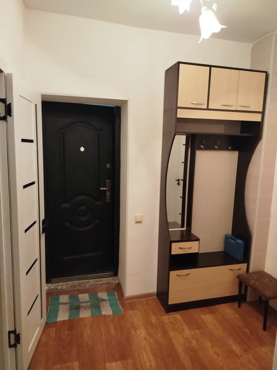 Сдается 2-комнатная квартира − 47 м²