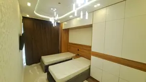 3 xonali kvartira sotiladi − 115 m²