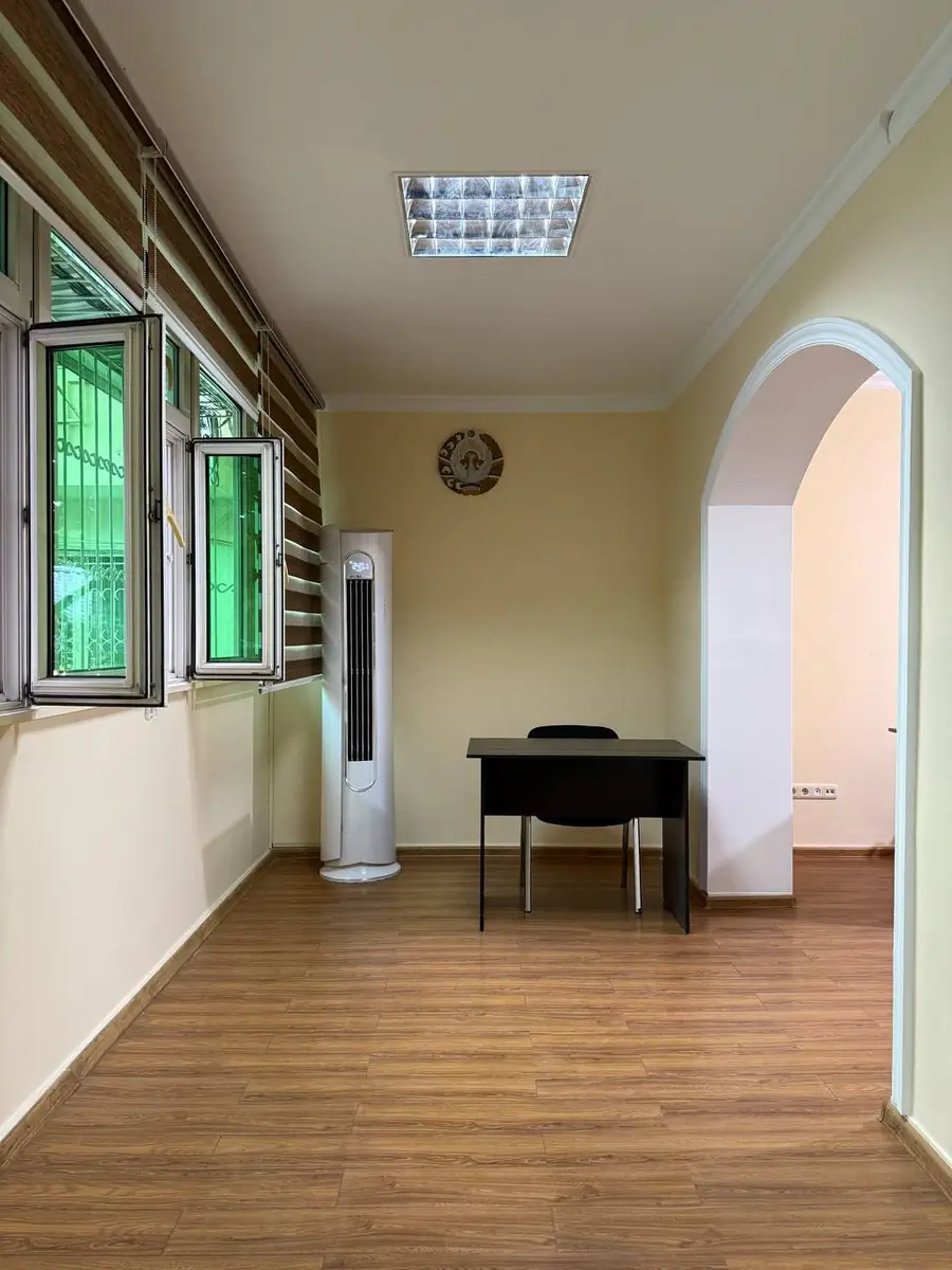 Ijaraga ofis − 154 m²