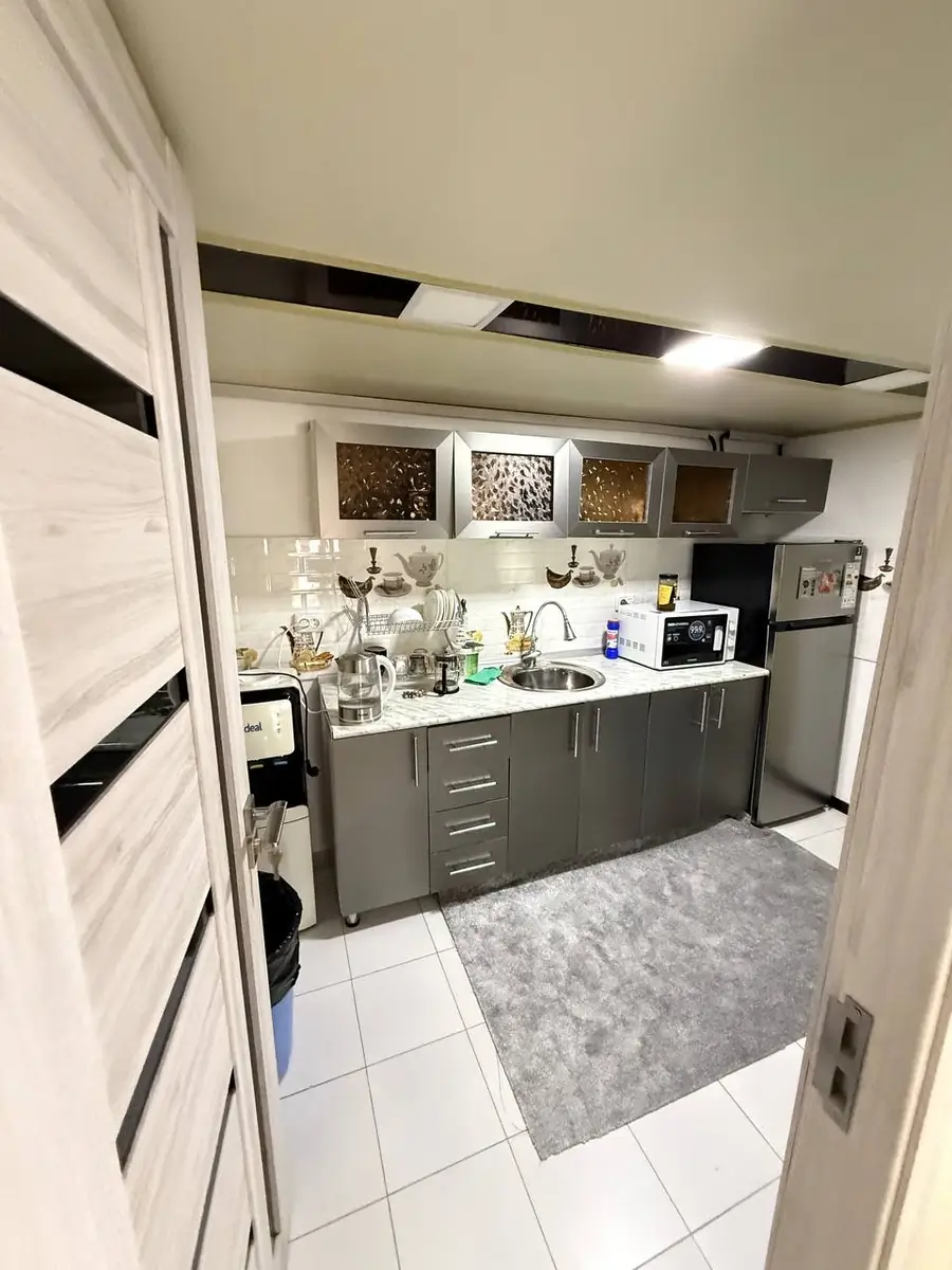 Ijaraga ofis − 132 m²