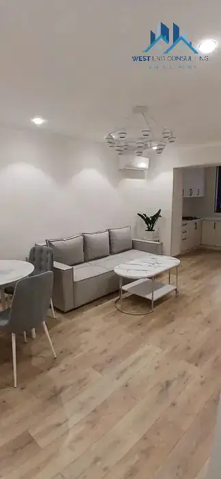 2 xonali kvartira sotiladi − 65 m²