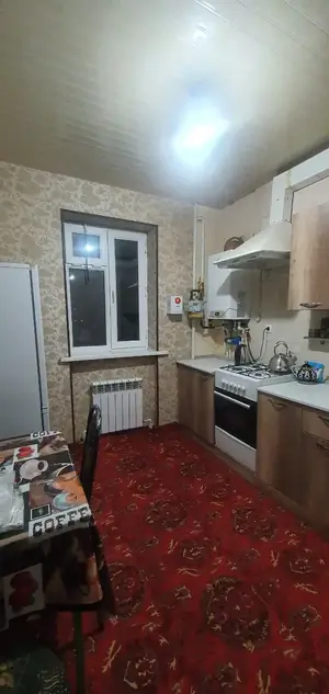 Сдается 3-комнатная квартира − 100 м²