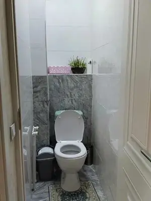2 xonali kvartira sotiladi − 57 m²