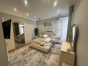 2 qavatli uy sotiladi − 380 m²