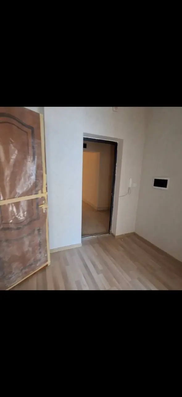1 xonali kvartira sotiladi − 36.5 m²