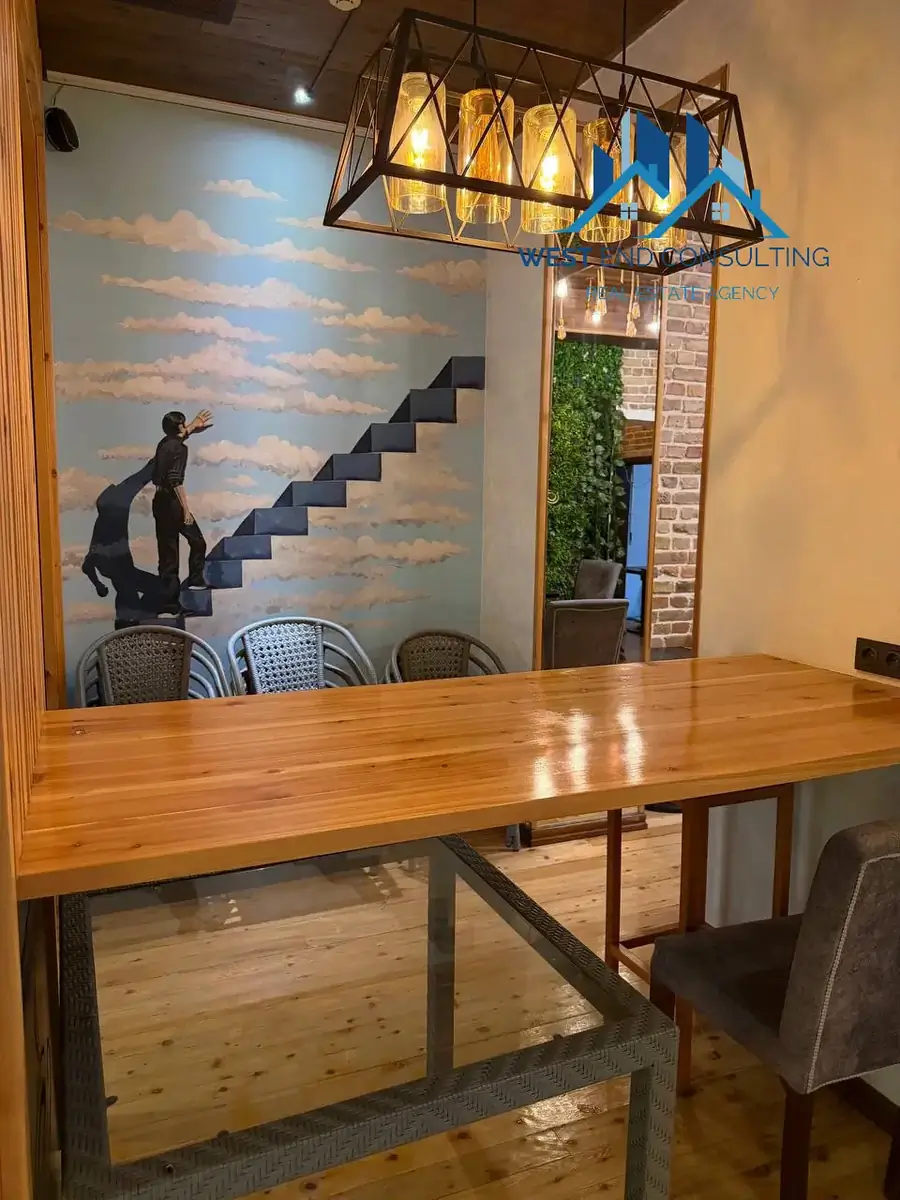 Ofis sotiladi − 90 m²