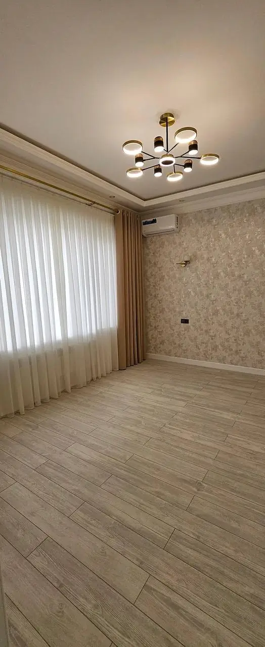 3 qavatli uy sotiladi − 375 m²