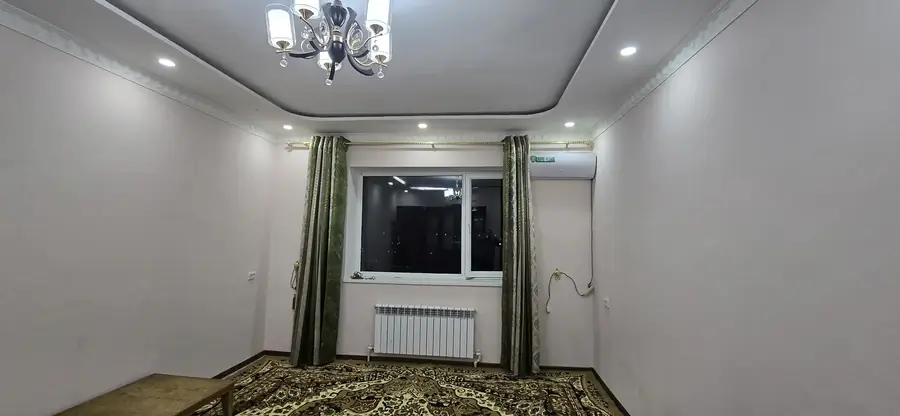 Сдается 2-комнатная квартира − 70 м²