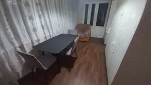 3 xonali kvartira − 80 m², 4/4 qavat